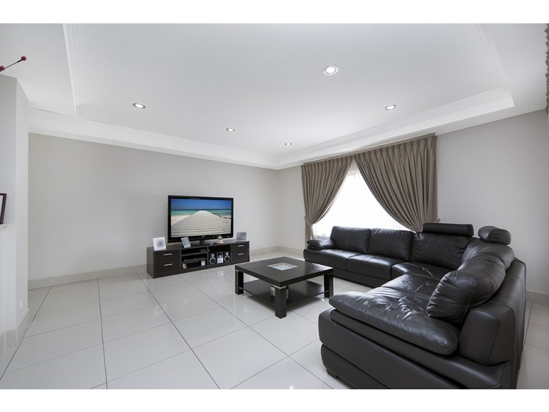 154 Barry Avenue, Catherine Field NSW 2557