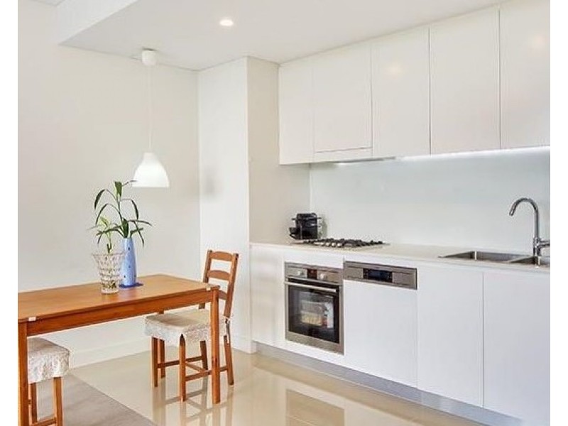 9/12 Church Avenue, Mascot NSW 2020