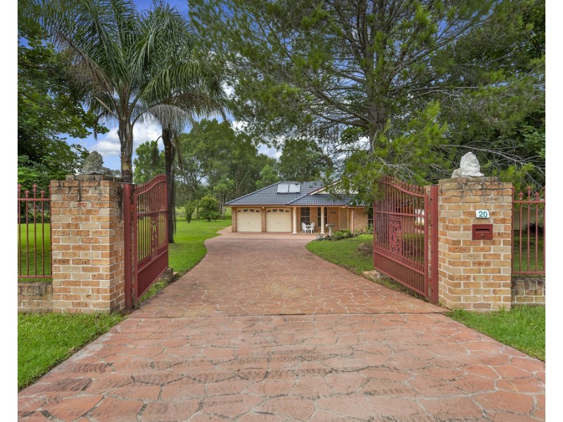 20 Chisholm Road, Catherine Field NSW 2557