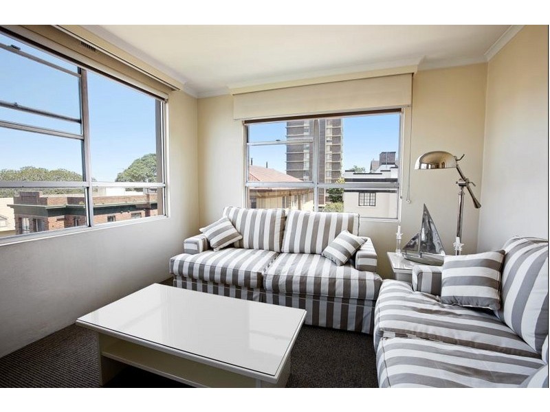 Unit 50 / 2A Henry Lawson Avenue, Mcmahons Point NSW 2060