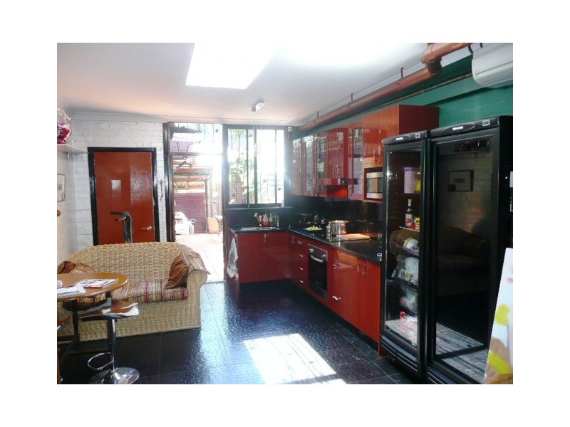 8 Fitzroy St, Surry Hills NSW 2010