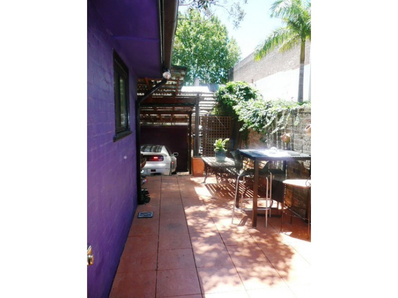 8 Fitzroy St, Surry Hills NSW 2010