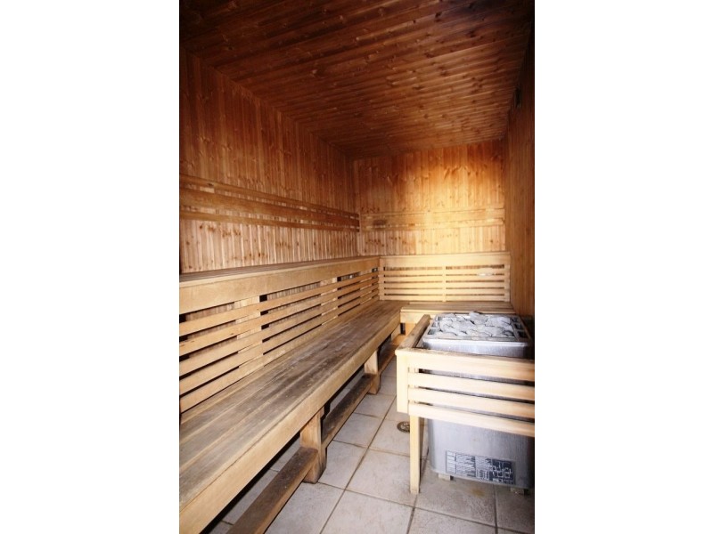 16/2a Hollywood Avenue, Bondi Junction NSW 2022