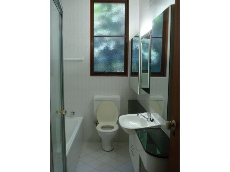 2/11 Fernleigh, Rose Bay NSW 2029