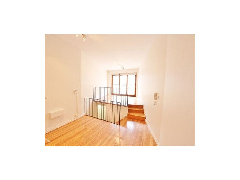 2,2 Farnell St, Surry Hills NSW 2010