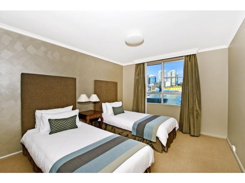 Apartment 4/2A Henry Lawson Avenue, Mcmahons Point NSW 2060