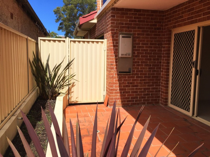 2/125 Glenayr Avenue, Bondi Beach NSW 2026