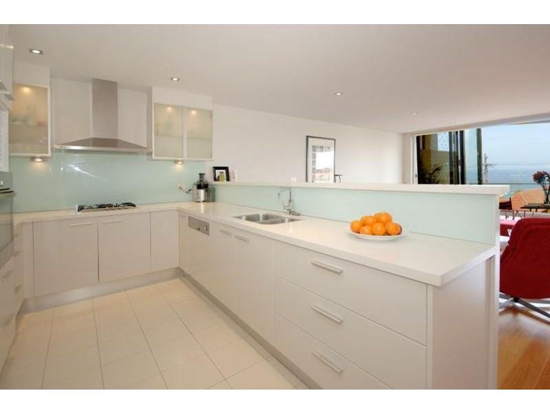 14/30 Fletcher St, Tamarama NSW 2026