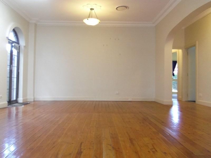 69 Glenayr Avenue, Bondi Beach NSW 2026