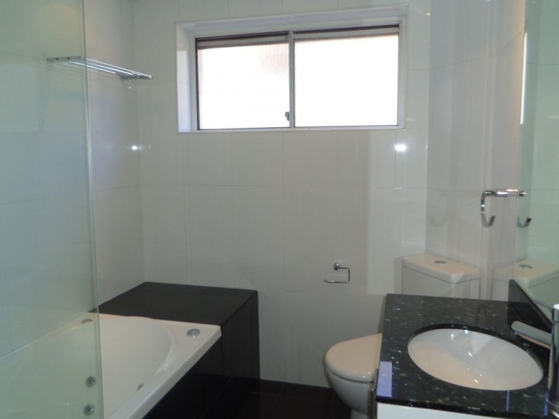 2/9-11 Macpherson Street, Waverley NSW 2024