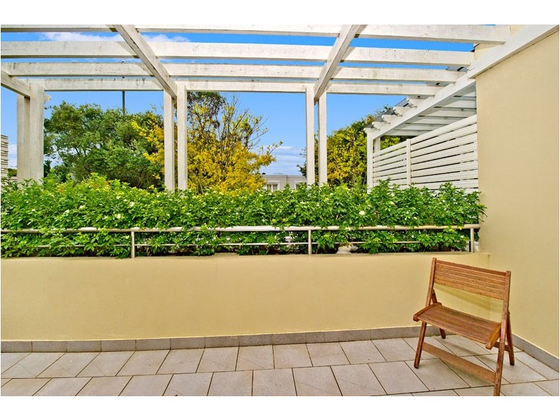 2/4 Albemarle Avenue, Rose Bay NSW 2029