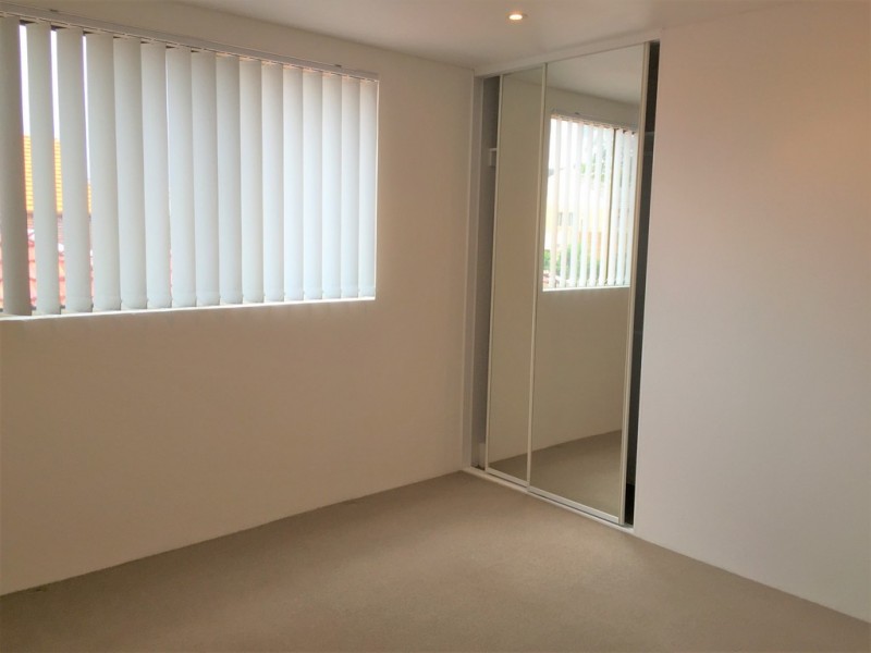 4/125 Glenayr Avenue, Bondi Beach NSW 2026