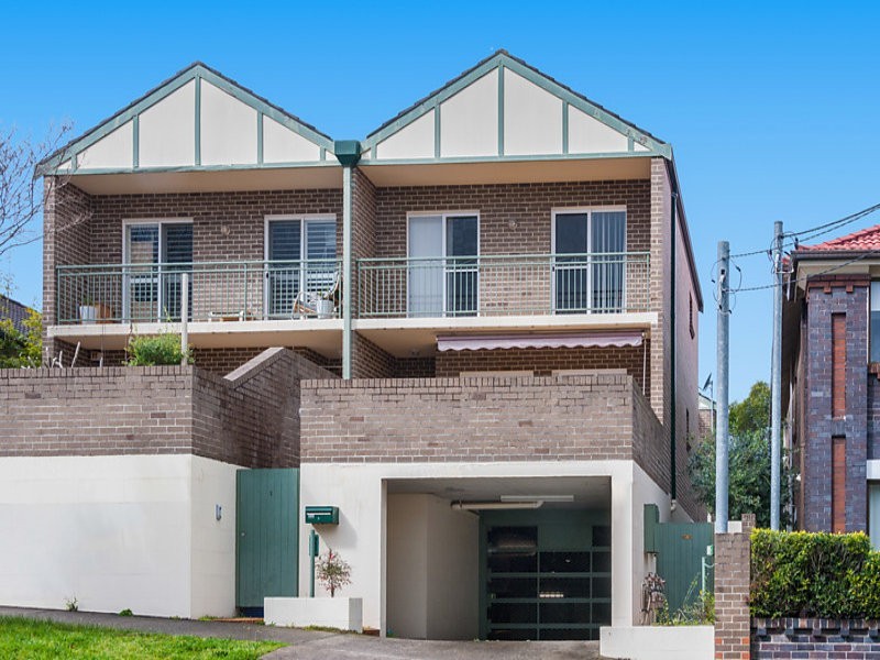 2/67 Mount Street, Coogee NSW 2034