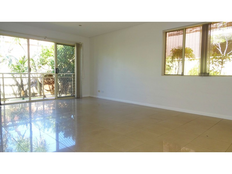 1/125 Glenayr Avenue, Bondi Beach NSW 2026