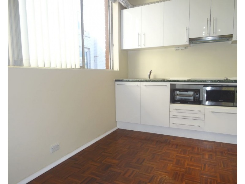 18/1 Thurlow Street, Redfern NSW 2016