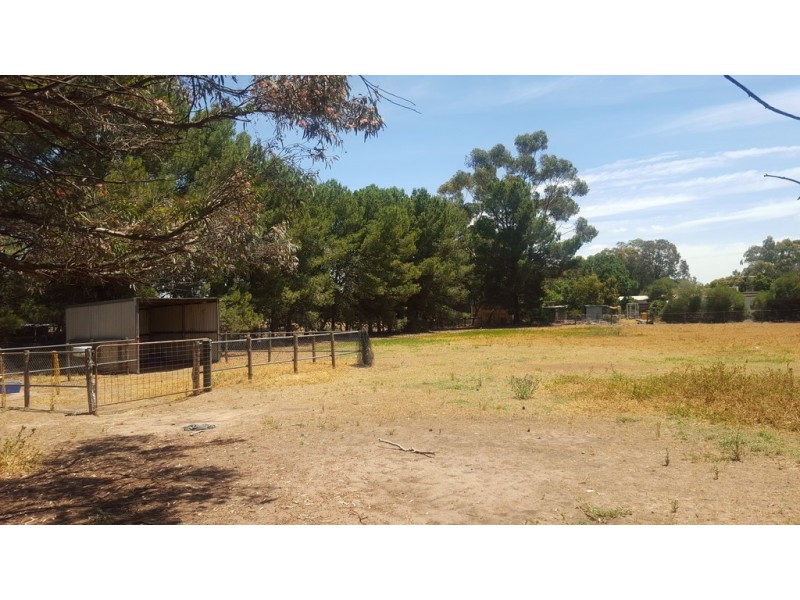 213 Dawkins Road, Lewiston SA 5501