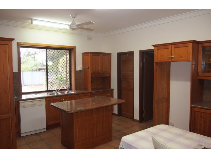 122 Dawkins Road, Lewiston SA 5501