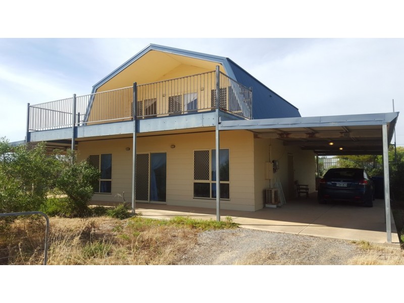 137 The Esplanade, Thompson Beach SA 5501