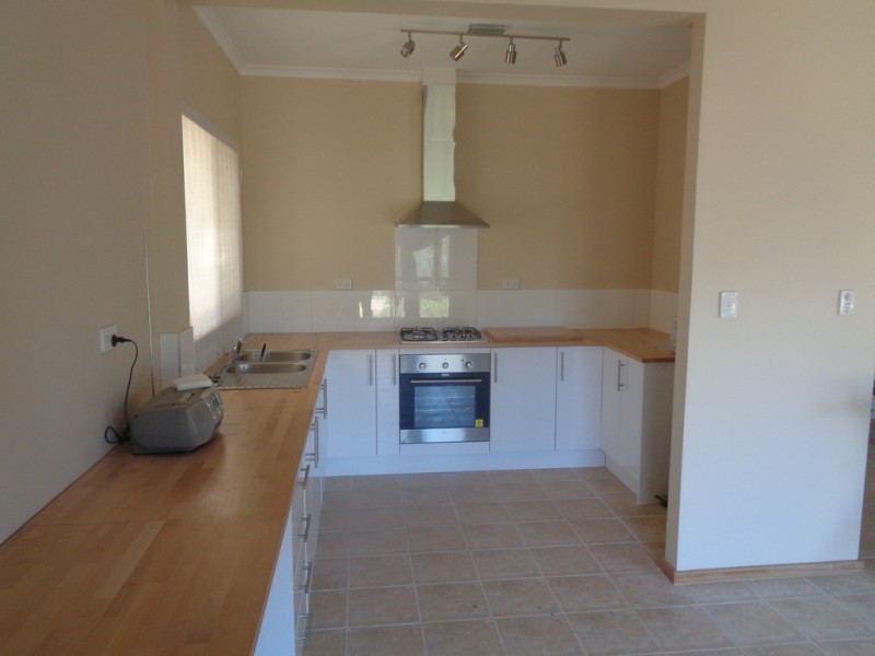 137 The Esplanade, Thompson Beach SA 5501