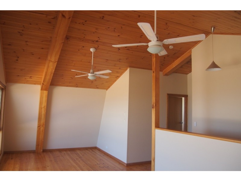 137 The Esplanade, Thompson Beach SA 5501