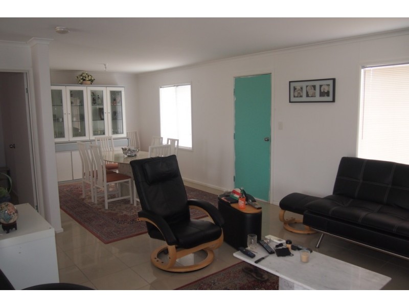 4 Sandpiper Drive, Thompson Beach SA 5501