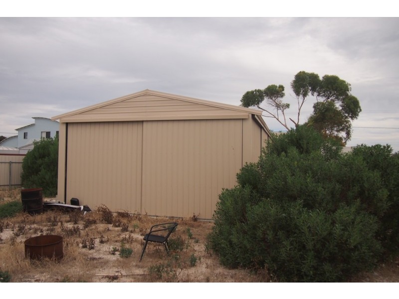 4 Sandpiper Drive, Thompson Beach SA 5501