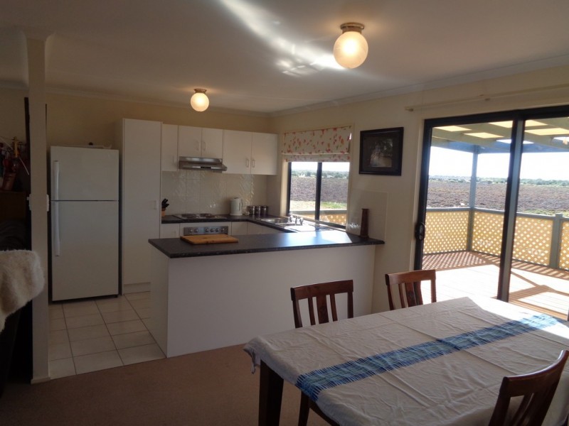 47 Kestrel Crescent, Thompson Beach SA 5501