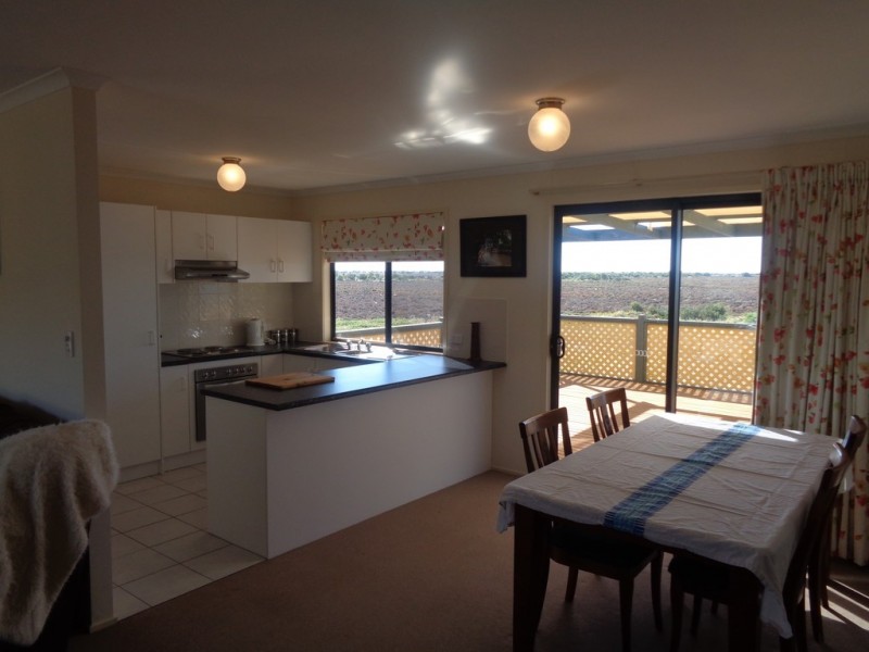 47 Kestrel Crescent, Thompson Beach SA 5501