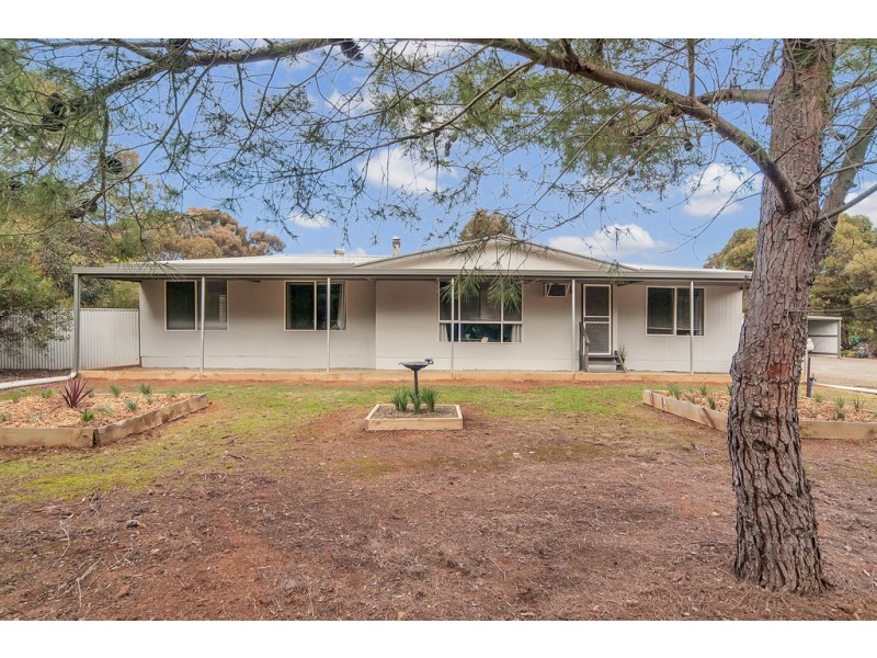 22 Gilks Road, Lewiston SA 5501