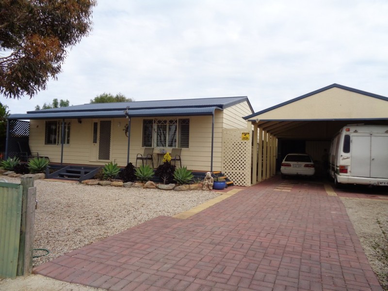 16 TEAL CRESCENT, Thompson Beach SA 5501