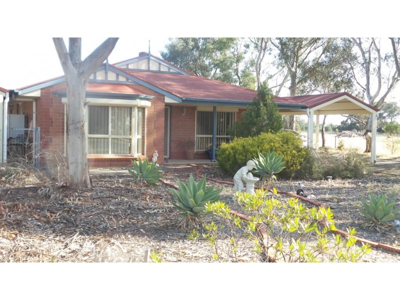 6 Glover Road via Lewiston, Two Wells SA 5501