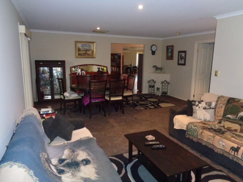 6 Glover Road via Lewiston, Two Wells SA 5501