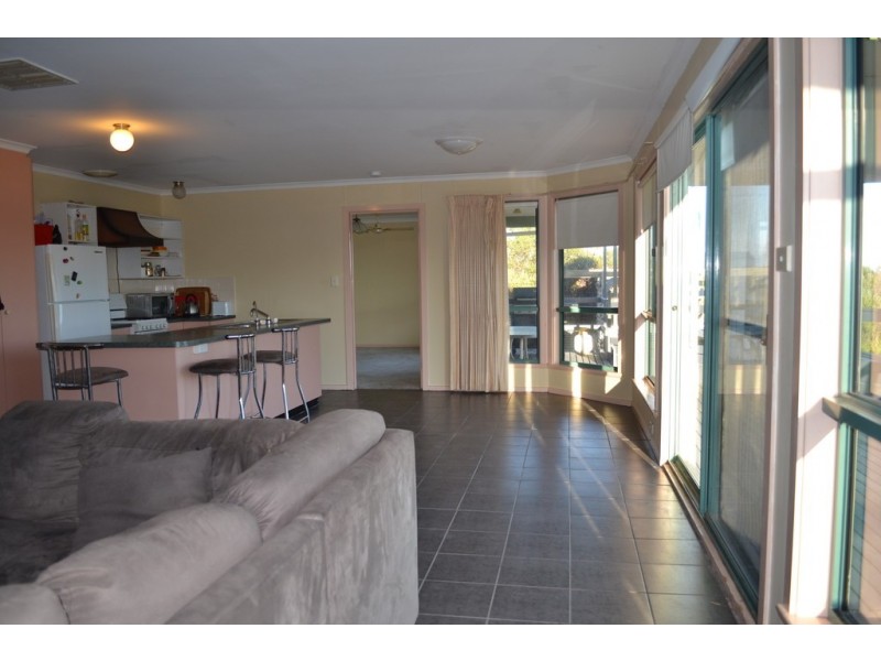 22 SHEARWATER WAY, Thompson Beach SA 5501