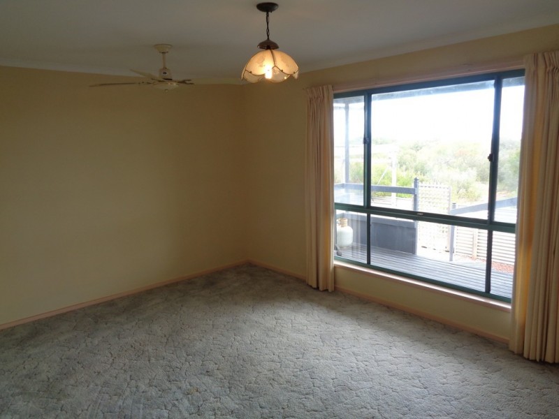 22 SHEARWATER WAY, Thompson Beach SA 5501