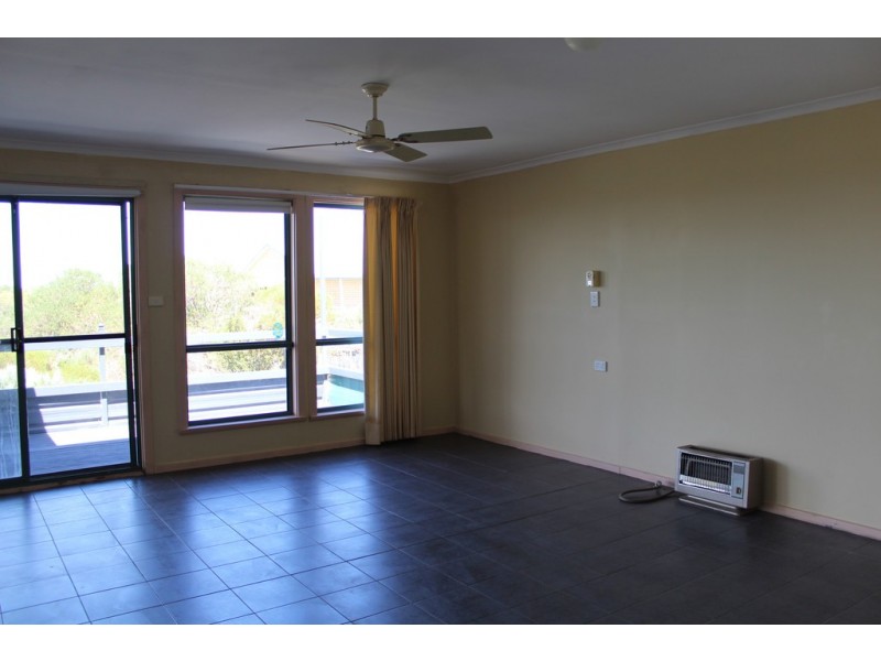 22 SHEARWATER WAY, Thompson Beach SA 5501