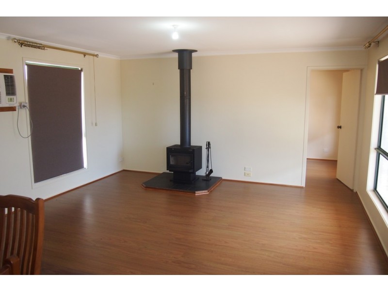 32 SANDPIPER DRIVE, Thompson Beach SA 5501