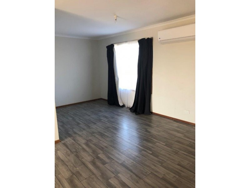 13 SANDPIPER DRIVE, Thompson Beach SA 5501