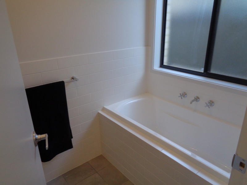 4 CLOVER COURT, Virginia SA 5120