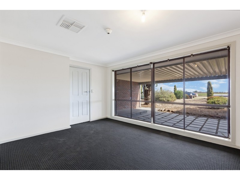 21 Buckland Park Road, Two Wells SA 5501