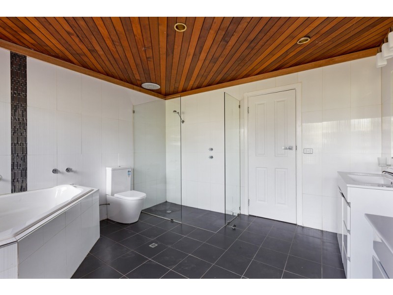 21 Buckland Park Road, Two Wells SA 5501