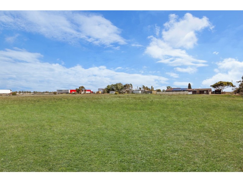 21 Buckland Park Road, Two Wells SA 5501