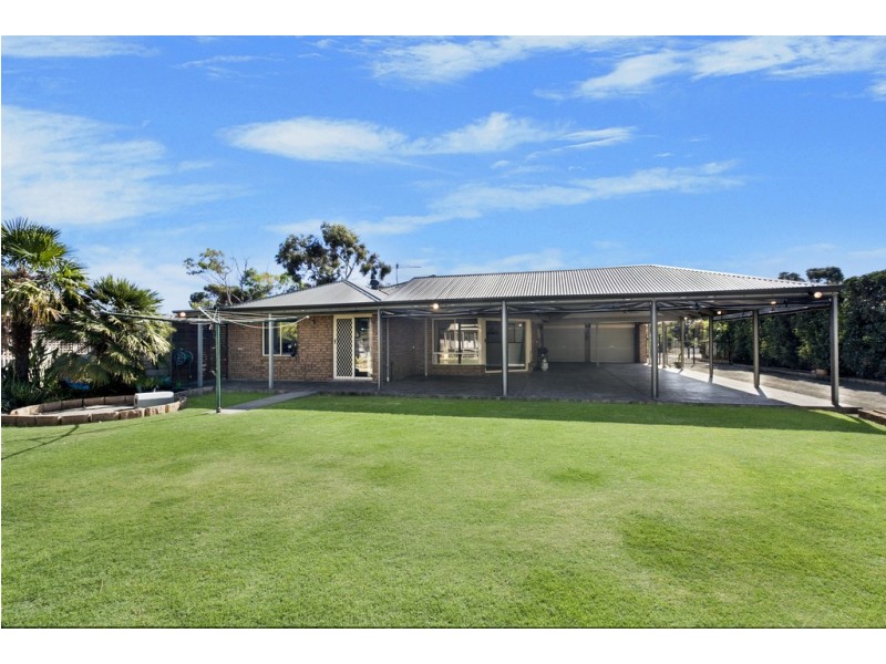 2 NOBLE CRESCENT, Two Wells SA 5501