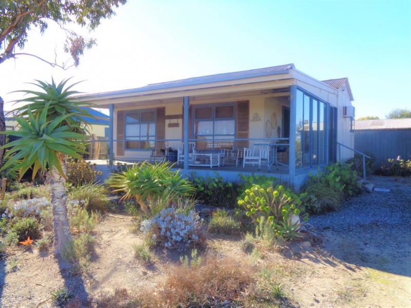 741 THE ESPLANADE, Middle Beach SA 5501