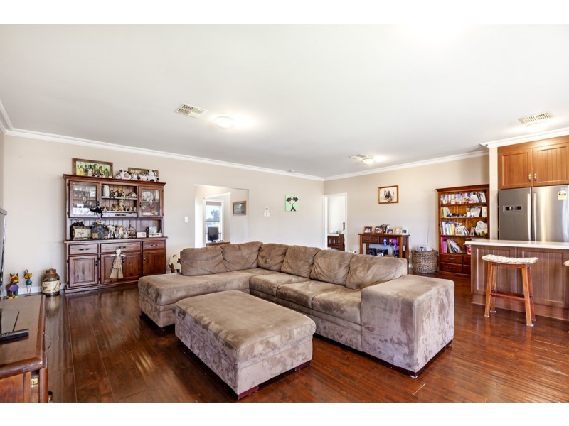 71 Buckland Park Road, Two Wells SA 5501