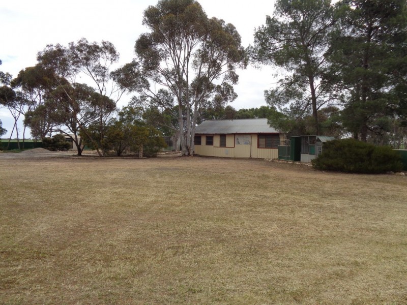1252 GOLDNEY ROAD, Avon SA 5501