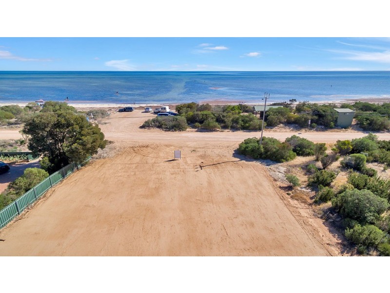 185 THE ESPLANADE, Thompson Beach SA 5501