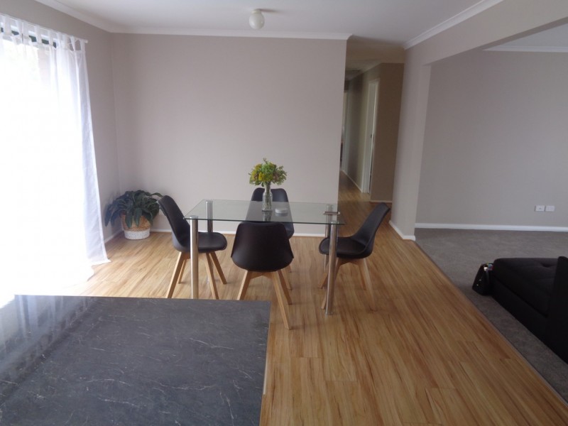 1 FALCON DRIVE, Hewett SA 5118