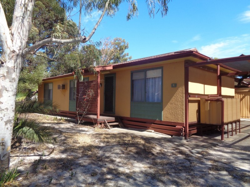 9 Jarmyn Street, Webb Beach SA 5501