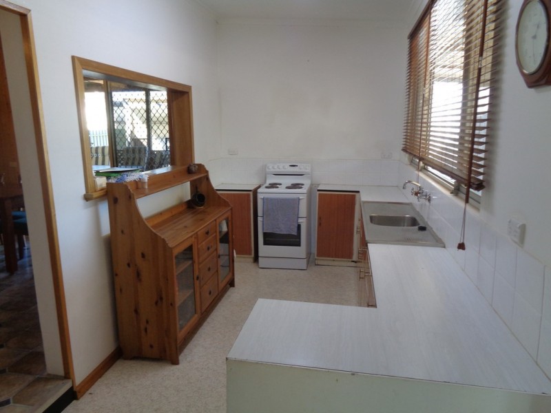 15 RICHARDSON STREET, Parham SA 5501