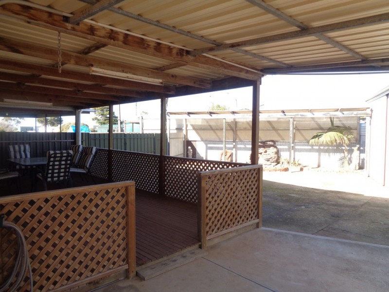 15 RICHARDSON STREET, Parham SA 5501